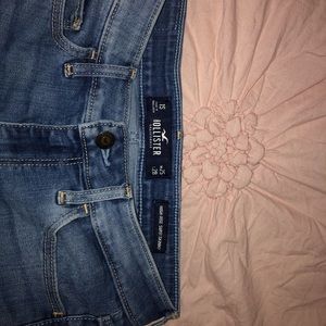 Hollister skinny jeans
